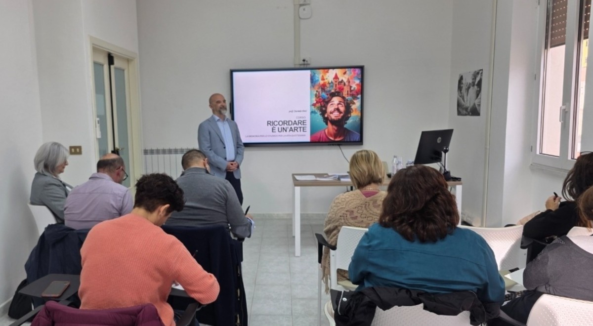 Si è svolto il primo incontro del corso ´Ricordare è un´Arte.´